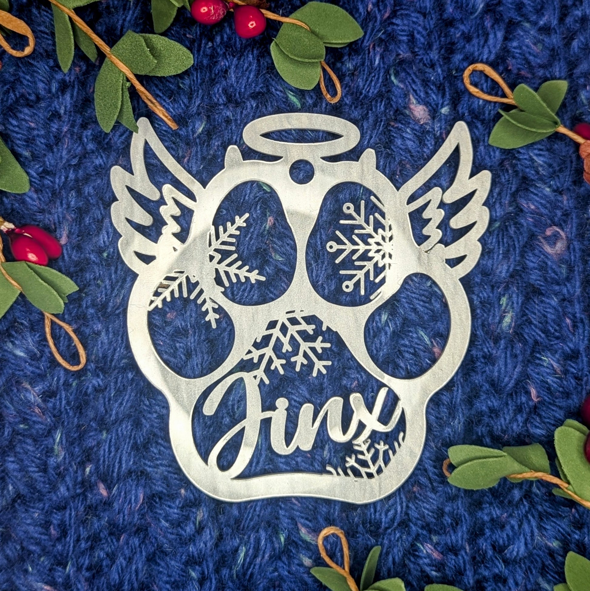 Memorial Cat Ornament | Modern Angel Paw Print with Snowflake | Custom Cat Loss Gift | Personalized Pet Ornament
