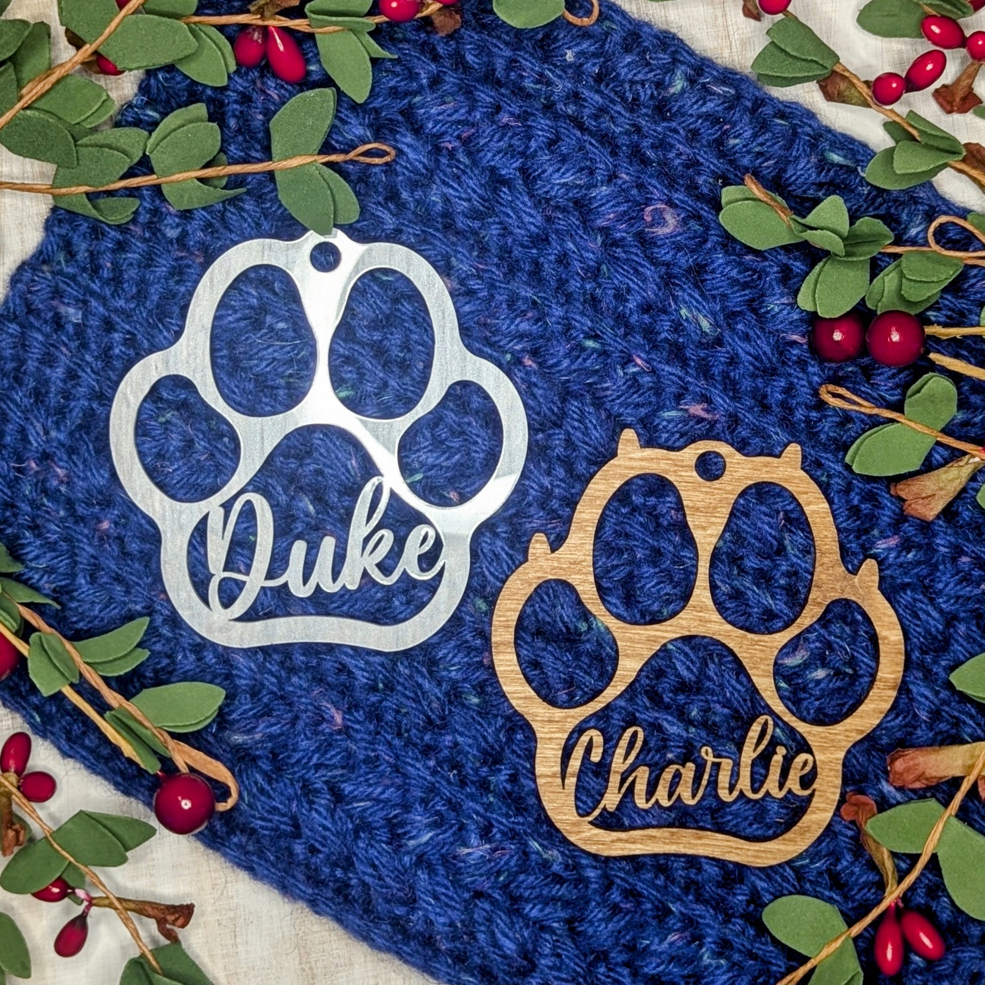 Custom Dog Christmas Ornament | Simple Paw Print with No Snowflake | Personalized Pet Gift for Dog Lovers