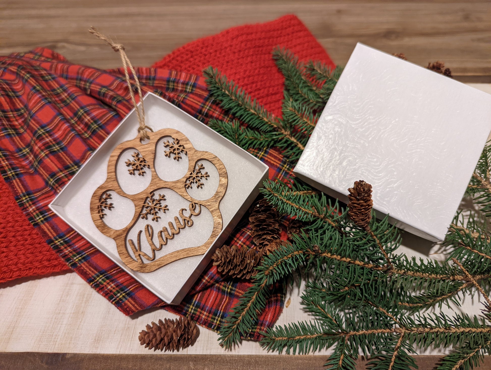 Bunny Family Custom Christmas Ornament | Personalized Gift