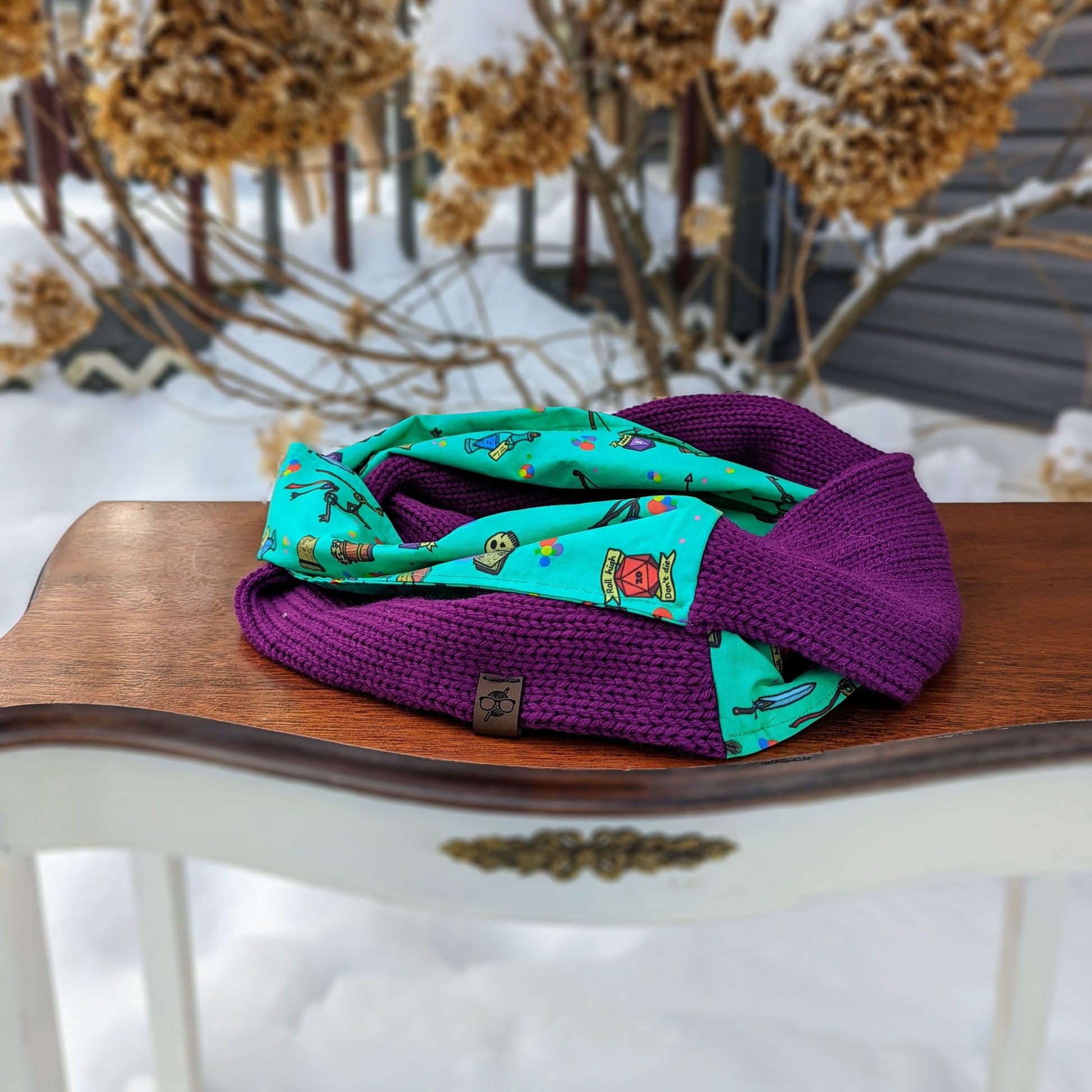 Roll High Don't Die Infinity Scarf | D&D Dungeons and Dragons Tweed Handmade Knit Cowl Scarf | Gift idea for her | Girl Female Present