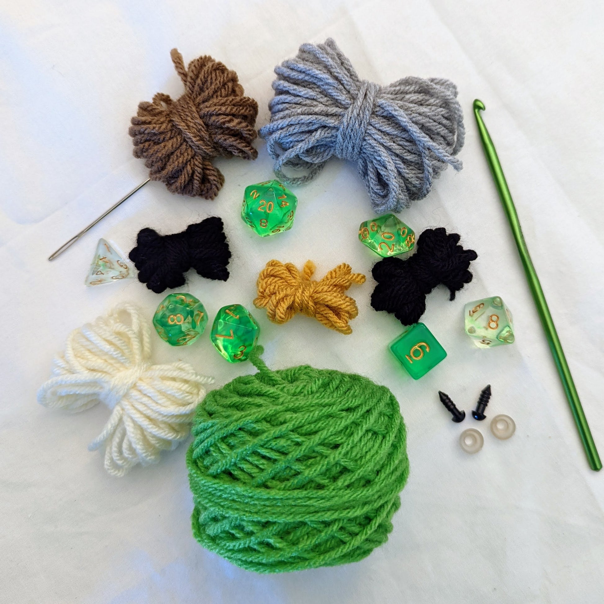 Gelatinous Cube DIY Kit and Pattern | Amigurumi Crochet Pattern | Dungeons and Dragons Gift for Her | Gift for Nerds