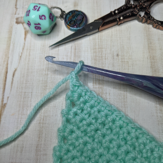 D20 (20 sided die) Digital Crochet Pattern ONLY |Amigurumi Crochet Pattern | Dungeons and Dragons Gift | Gift for Nerds